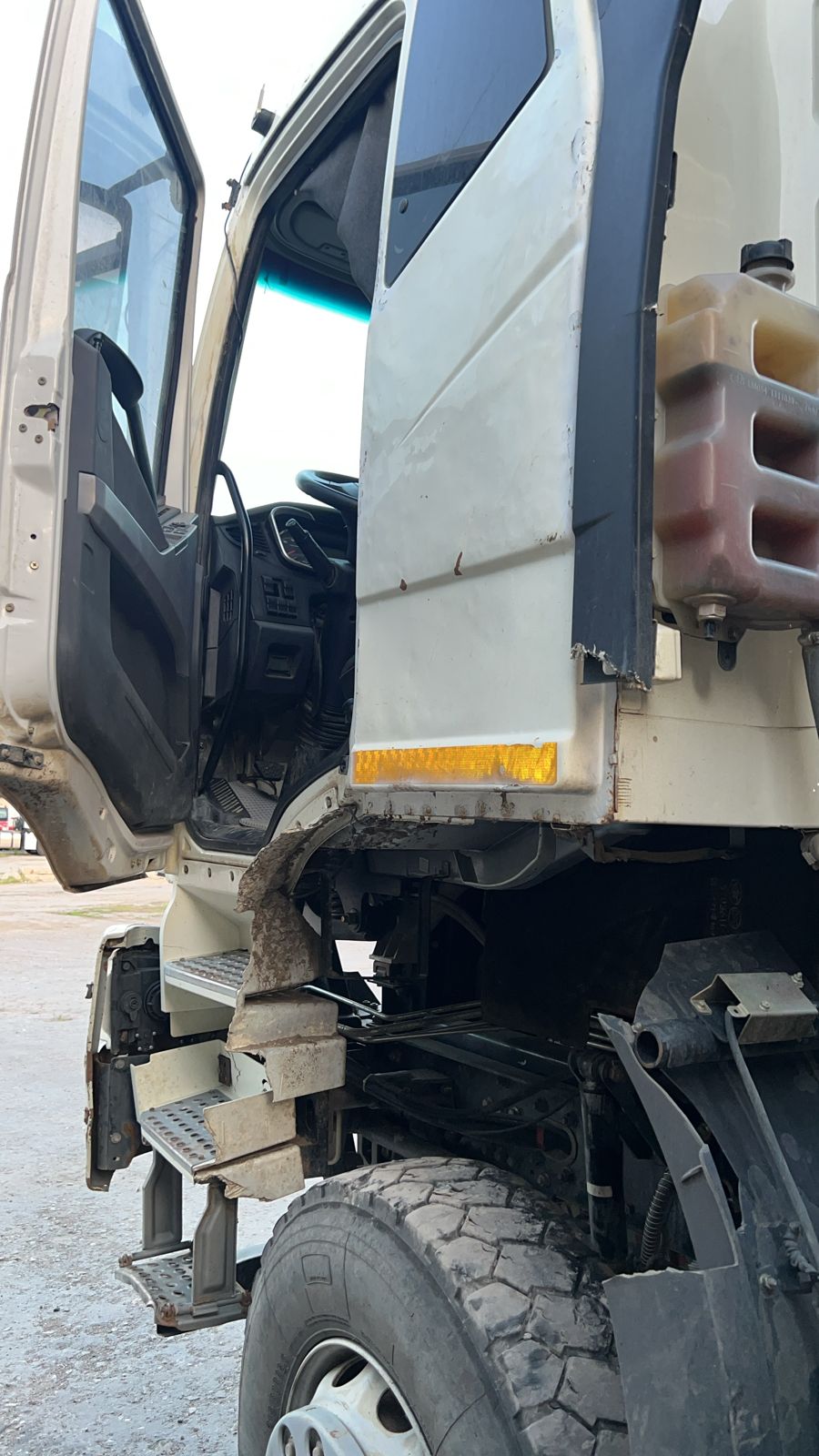 FAW J6 8x4 Самосвал 2023 г. - фото 20